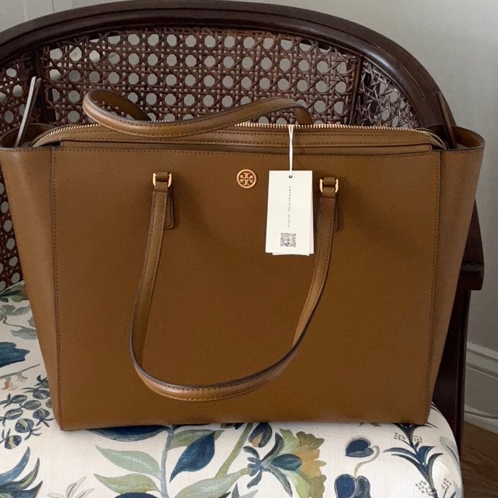 Tory Burch Robinson Pebbles Tote
